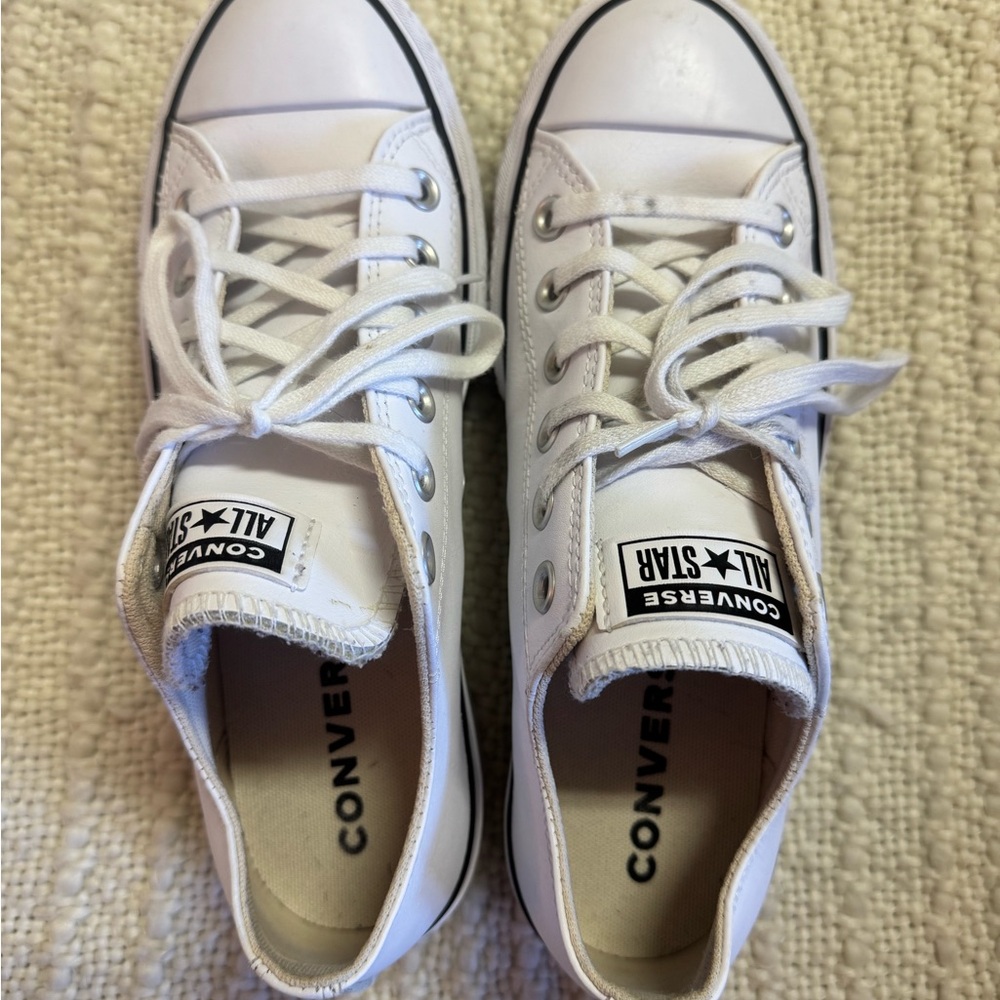Converse White Women's Platform Sneakers EUC Size 8
